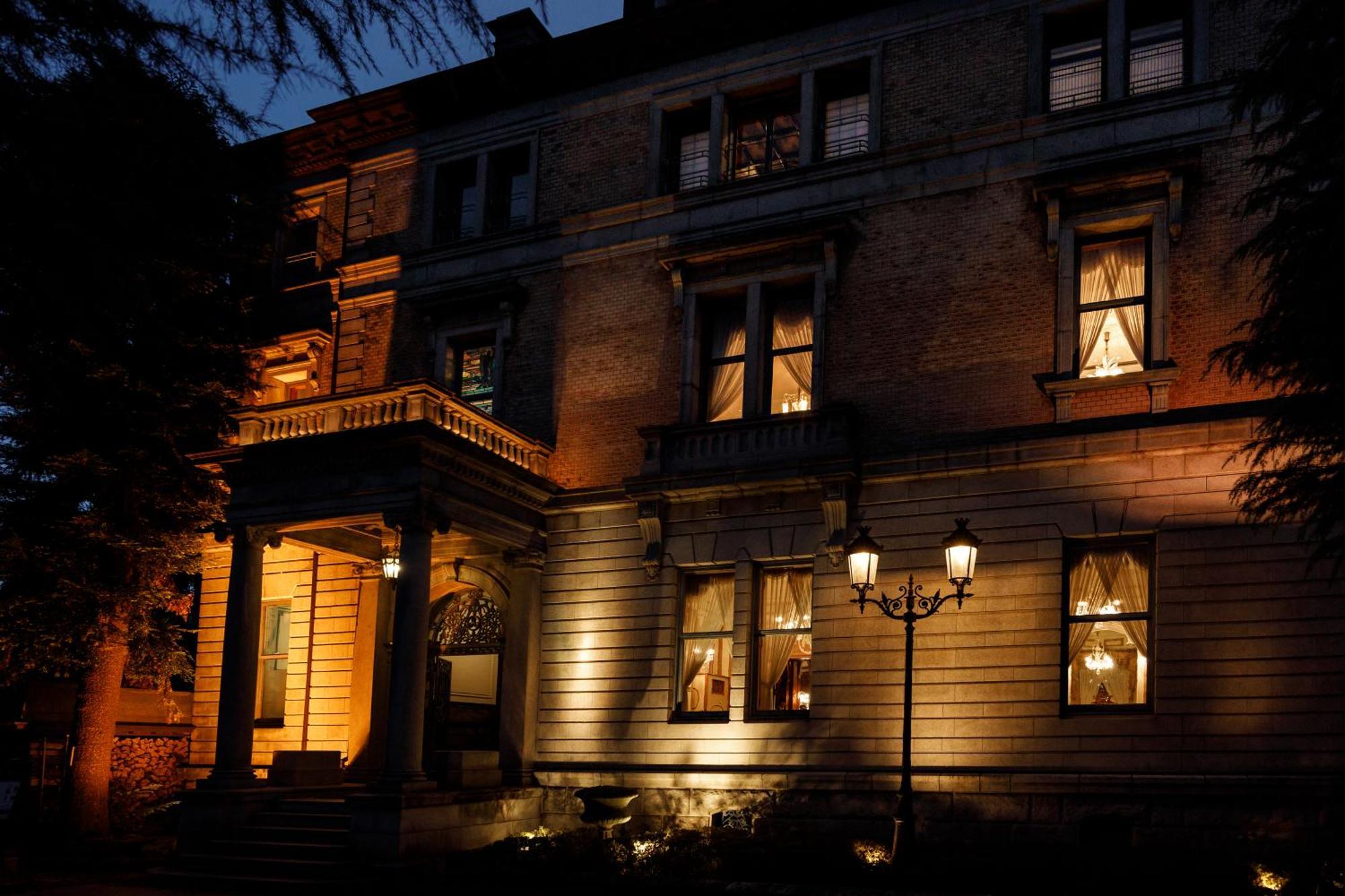 Hotel Chourakukan Kyoto Gion 長楽館 Екстер'єр фото